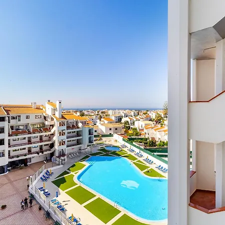 Charming By Magna Apartament *
